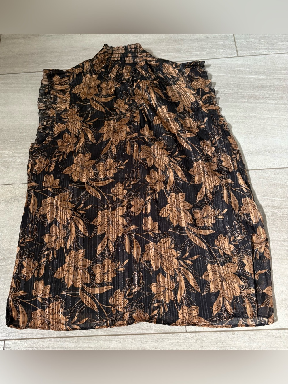 White House Black Market Black and Brown Floral A-Line Sleeveless Blouse